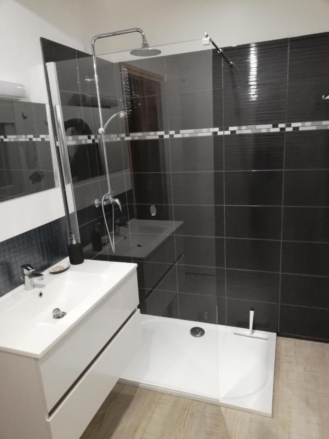 Appartement Proche Lac Et Plage Léon Εξωτερικό φωτογραφία